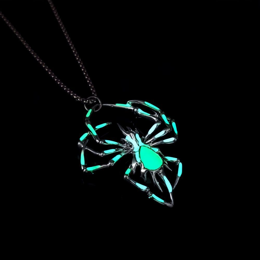 Creative Stereo Luminous Spider Necklace Jewerly