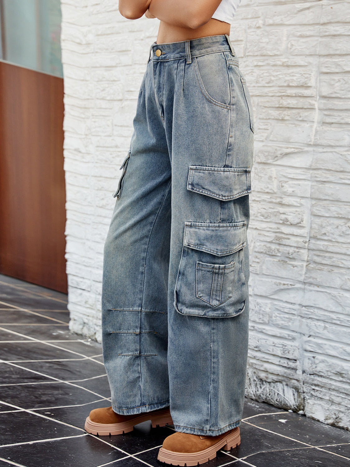 Washed Jeans with Pockets